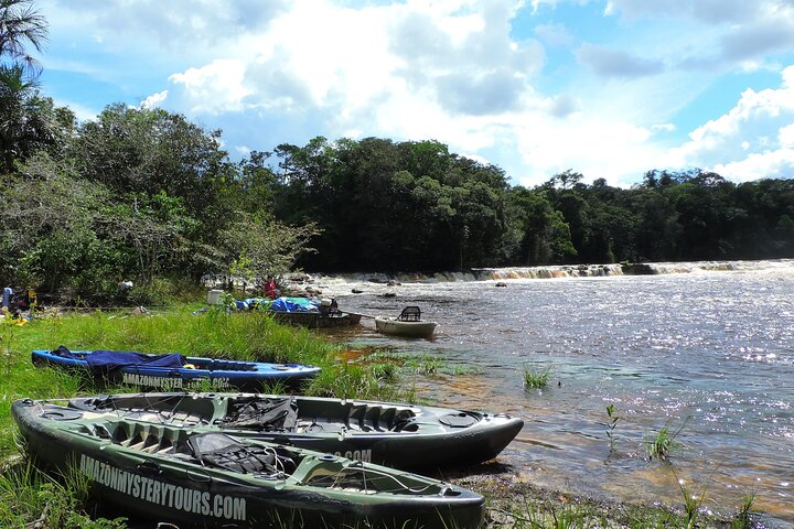 Kayak Amazon tours