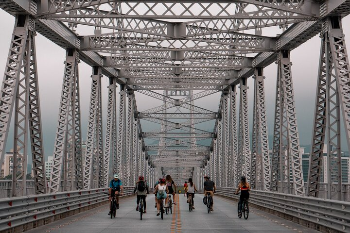 Riding at Hercílio Luz Bridge