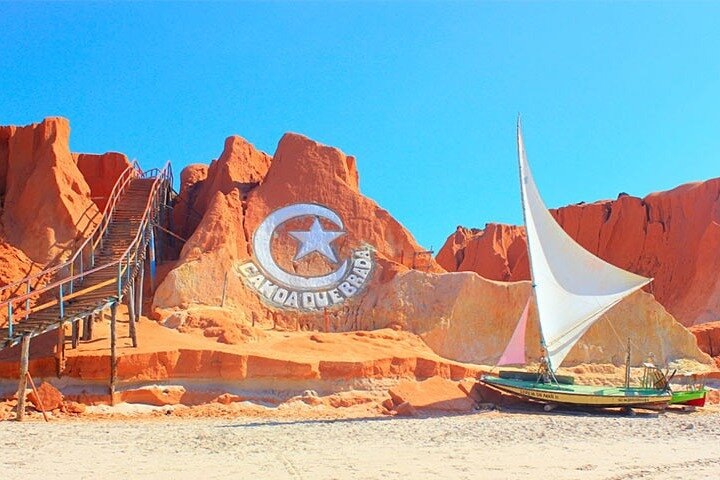 Canoa Quebrada Beach Tour with Nettour - Photo 1 of 3