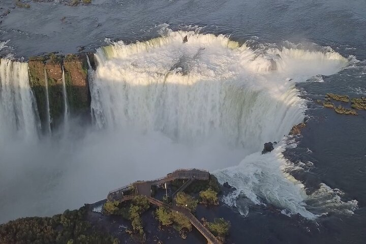 The majestic Devil's throat (Border of Brazil and Argentina)