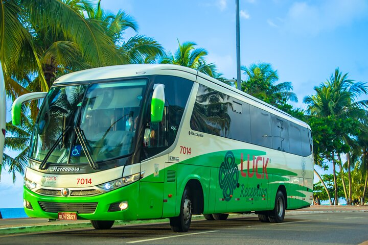 Round trip transfer between Airport and Hotels in Maceió - Photo 1 of 12