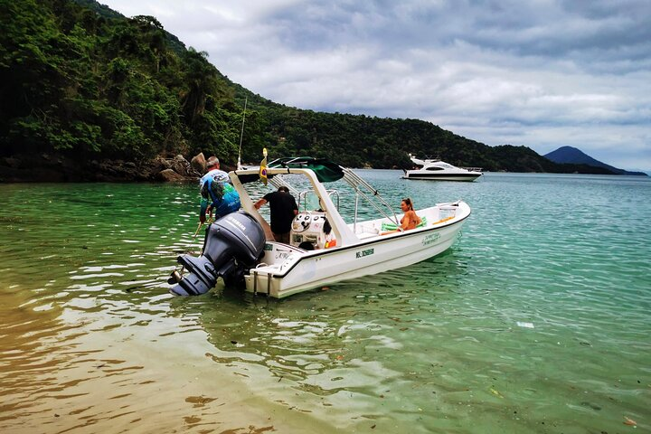 Taxi Boat