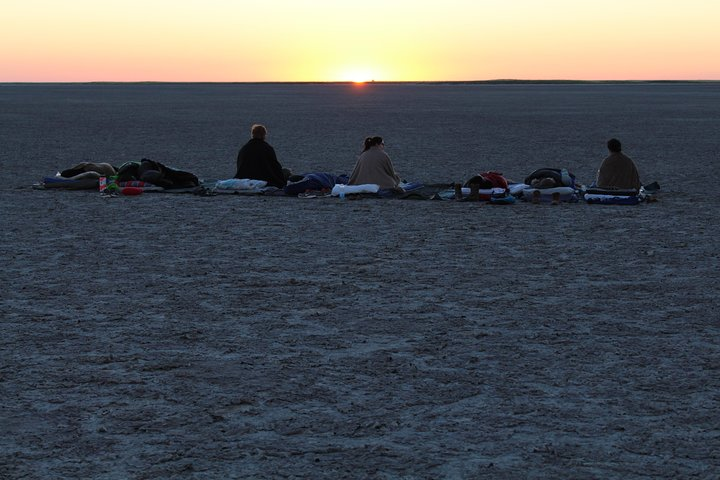 Makgadikgadi Pans Overnight:sleep under the stars| from kasane - Photo 1 of 13