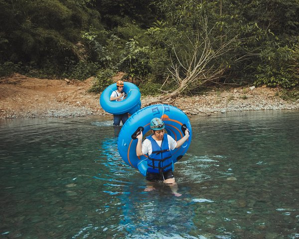 Cave Tubing with local tour Guide and Belizean Lunch - Photo 1 of 9