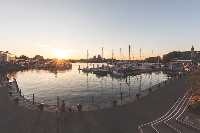 3-Hour Private Walking Tour of Victoria's Highlights - Photo 1 of 11