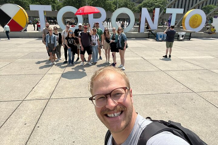 3-Hour Tips Based Walking Tour of Toronto  - Photo 1 of 6