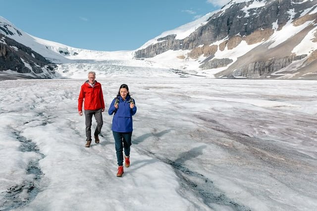 4-Day Rockies tour | Banff & Columbia Icefield & Lake Louise - Photo 1 of 10