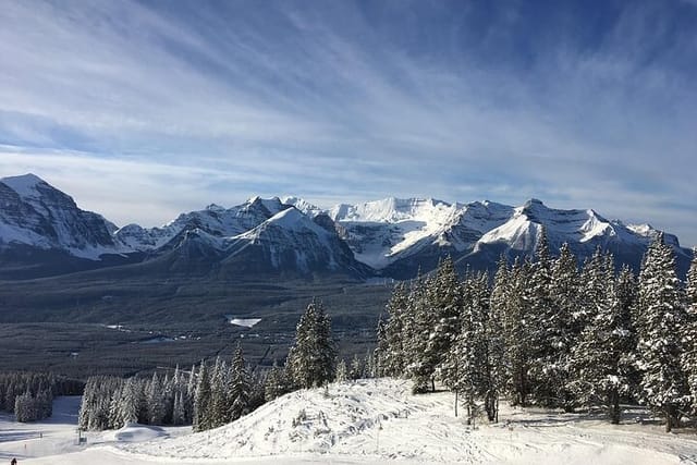 6-Day Winter VIA Rail Semi-Guided Tour from Vancouver to Calgary - Photo 1 of 6