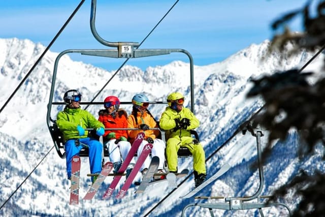 Banff Performance Ski Rental Including Delivery - Photo 1 of 2