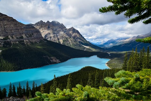 Banff & The Icefields Parkway | Small Group Full Day Adventure - Photo 1 of 15