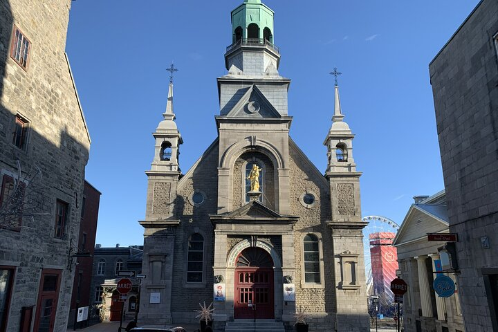 Culture Tsunami Outdoor Escape Game in Montreal Old Town - Photo 1 of 6