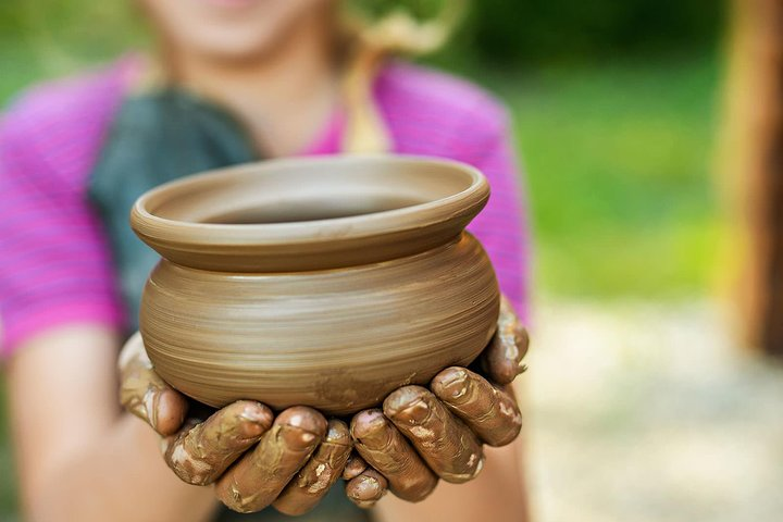 Family pottery class in Bronte Harbour, Oakville, Ontario - Photo 1 of 4