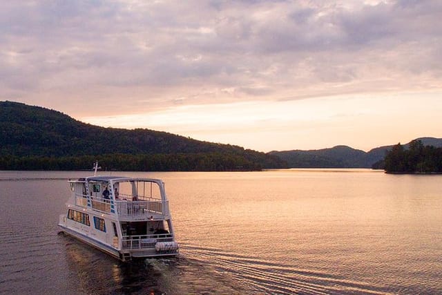 Mont-Tremblant Lake Cruise - Photo 1 of 6