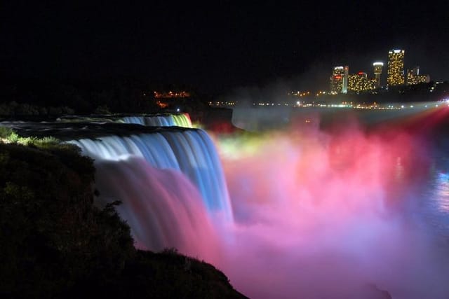 Trò chơi tìm đồ vật tại thác Niagara: Truy tìm quanh thác Niagara - Photo 1 of 6