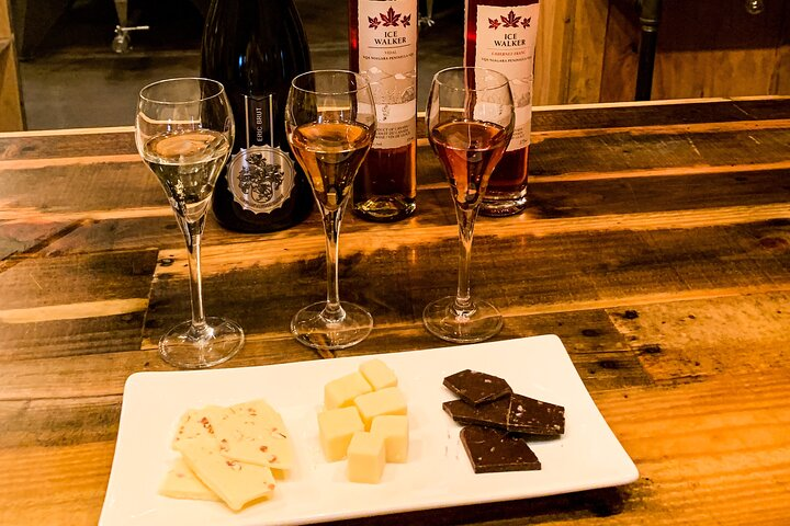 Niagara's Decadent Sparkling and Icewine Tasting - Photo 1 of 19