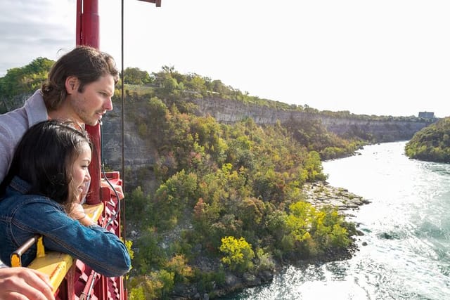 Niagara: Sightseeing Pass including 4 Attractions and Tour - Photo 1 of 13