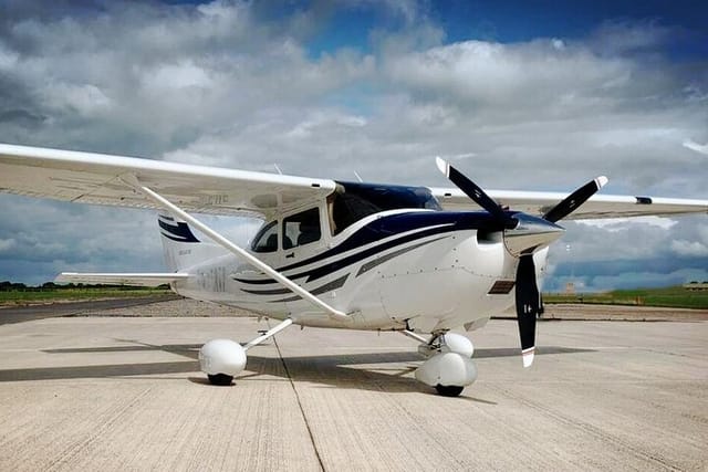 Private Tour Flights Amidst Nature's Grandeur in Calgary - Photo 1 of 25