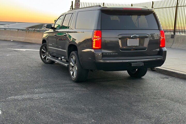 Private Transfer from Calgary Airport to Sunshine Village  - Photo 1 of 15