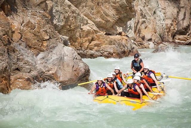 Rafting Adventure on the Kicking Horse River - Photo 1 of 15