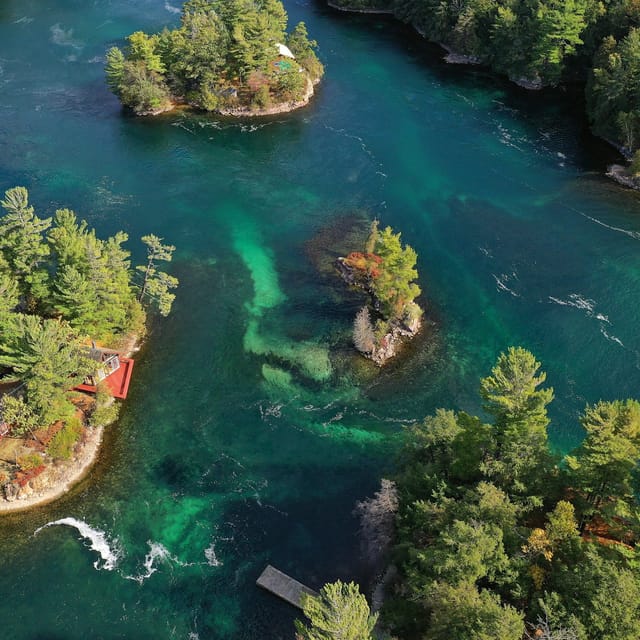 Thousand Islands 10-Min. Helicopter Tour - Photo 1 of 3