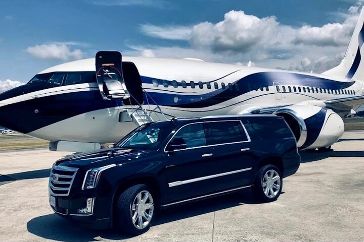 Yvr Vancouver International airport and private jet pick ups