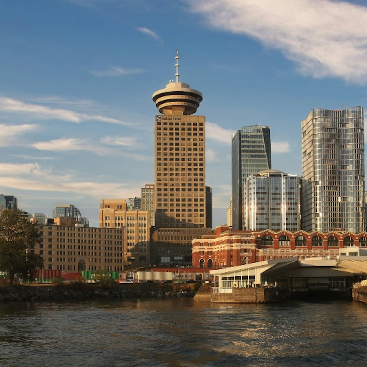 Vancouver Lookout - Photo 1 of 12