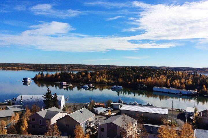 Yellowknife City Tour - Photo 1 of 6