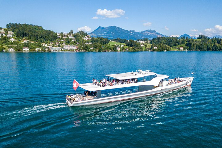 Lake Lucerne Panoramic Sightseeing Cruise - Photo 1 of 9