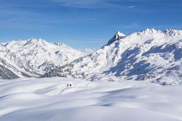 Private Transfer in the Alps from Zurich to Gstaad - Photo 1 of 6