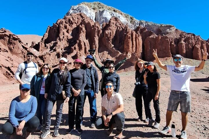 6-hour tour to Valle del Arcoíris - Photo 1 of 3