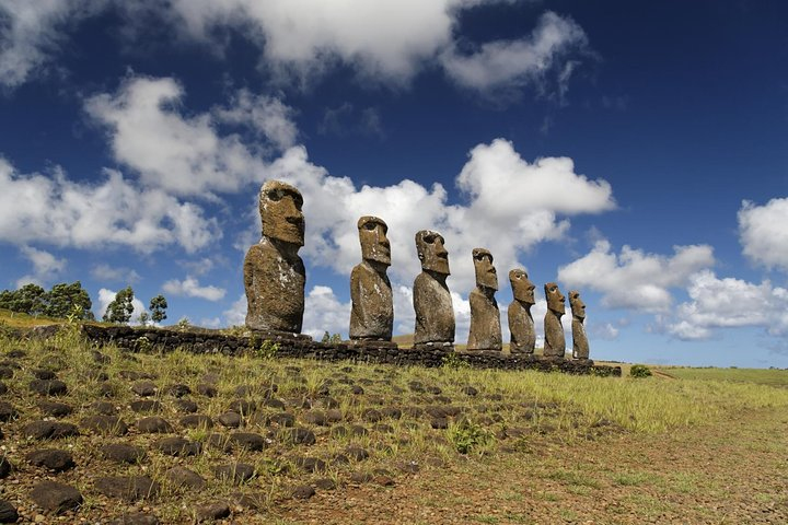 Ahu Akivi, Ahu Vinapu and Puna Pau Archeological Tour