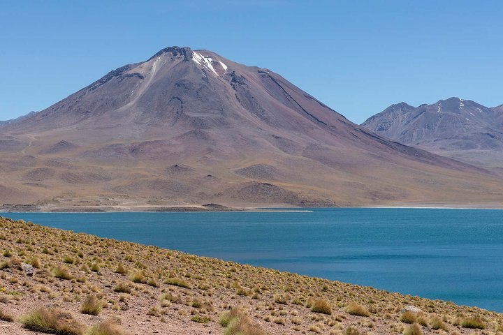 Full day Altiplanic Lagoons + Red stones viewpoint + Salar de Atacama - Photo 1 of 11