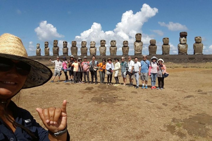 Full Day Tour - The Land of Hotu Matu´a - Photo 1 of 8