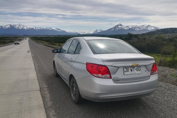 Sedan Up to 4 Passengers - Photo 1 of 4