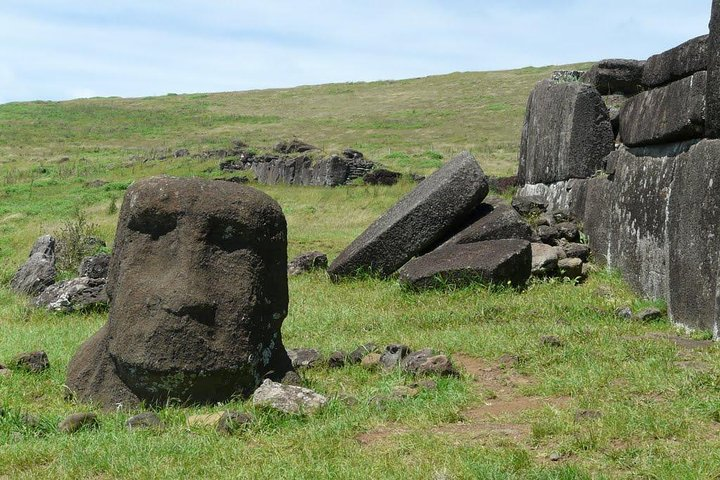 The birdman journey in Easter Island - Photo 1 of 2