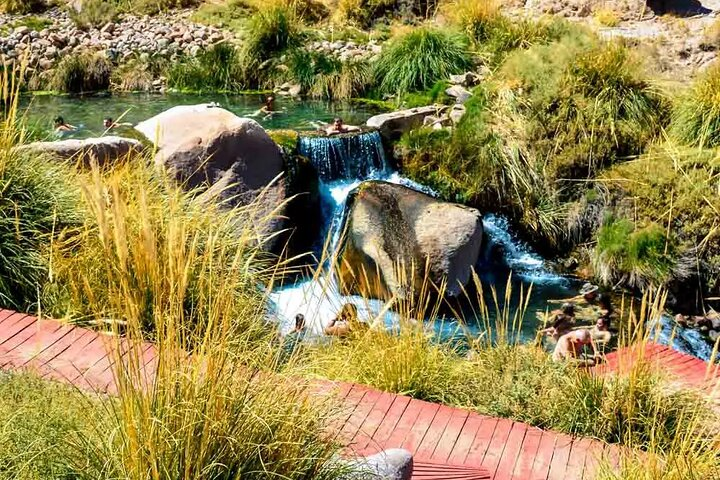 Transfer to the Puritama Hot Springs - Photo 1 of 4