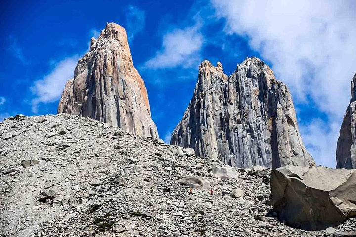 Trekking Full Day Base Torres del Paine (Minimum 2 pax) - Photo 1 of 7