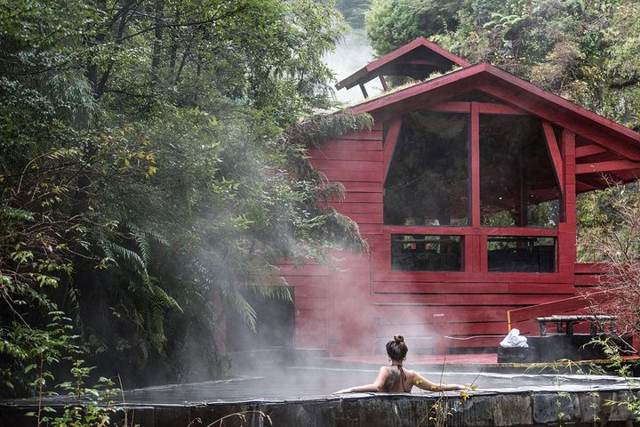 Geometric Hot Springs