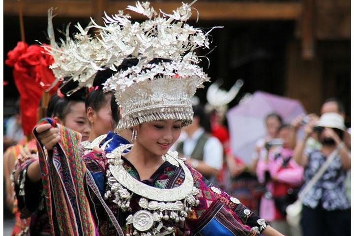 Guizhou Kaili Ethnic Minority Cultural Tour