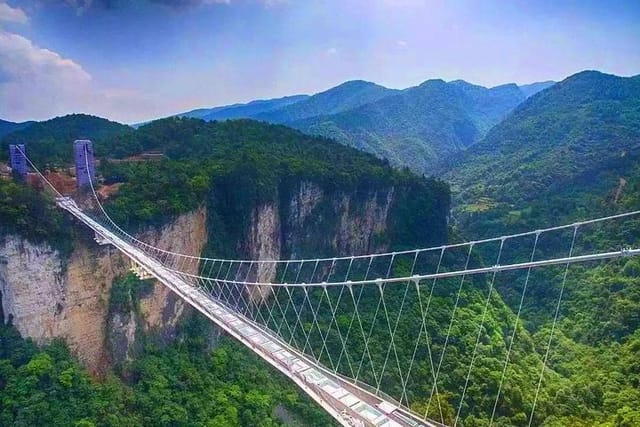 Glass Bridge Zhangjiajie National Park 