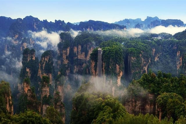 2-Day Zhangjiajie Avatar Mountain Private Tour from Guangzhou By Air  - Photo 1 of 6