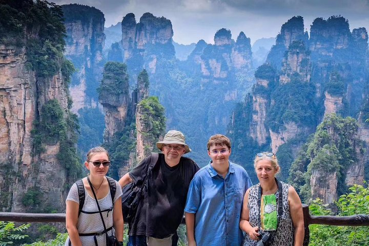 2 Full Days Classic Tour to AVATAR Mountain & Tianmen Mountain  - Photo 1 of 9