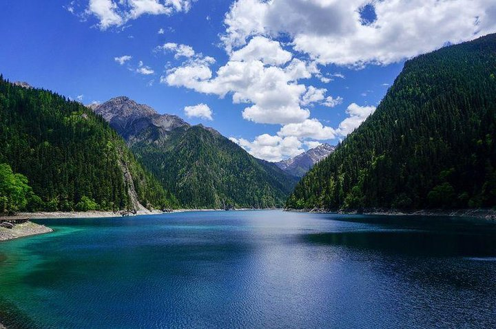 chengdu jiuzhaigou tour package