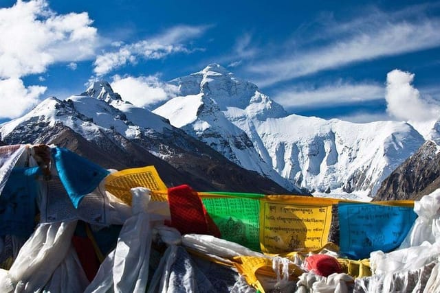 7-Day Small Group Lhasa,Yamdrotso Lake,Everest Base Camp Tour end at Kathmandu - Photo 1 of 16