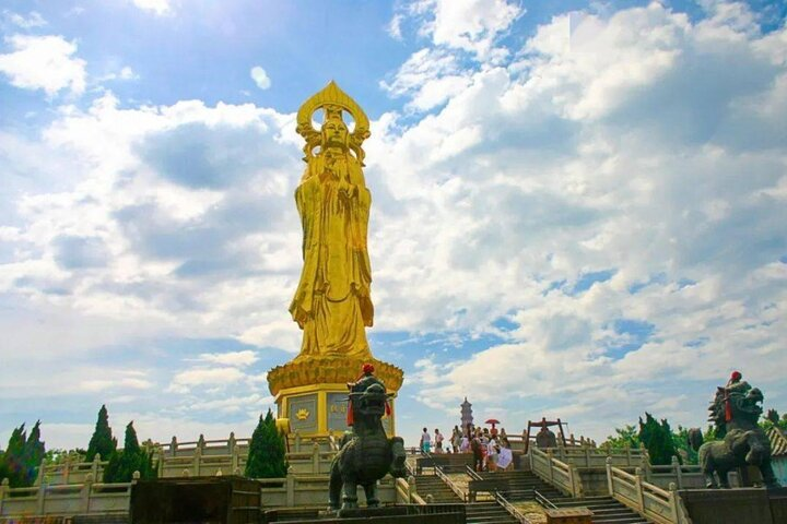 Big Buddha Lotus Hill Ancient Quarry Seagull Island Private Tour  - Photo 1 of 25