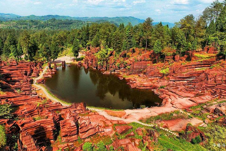 Day Tour for Furong Ancient Town and Red Stone Forest National Geological Park - Photo 1 of 15