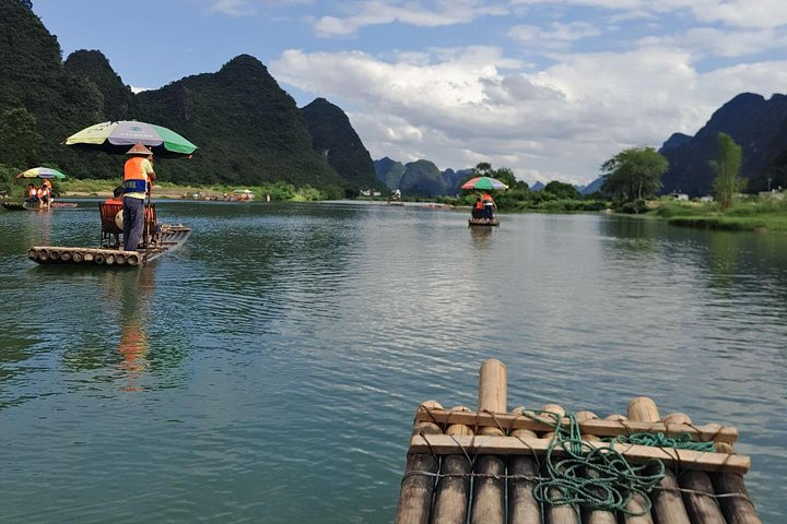 Yulong bamboo boat