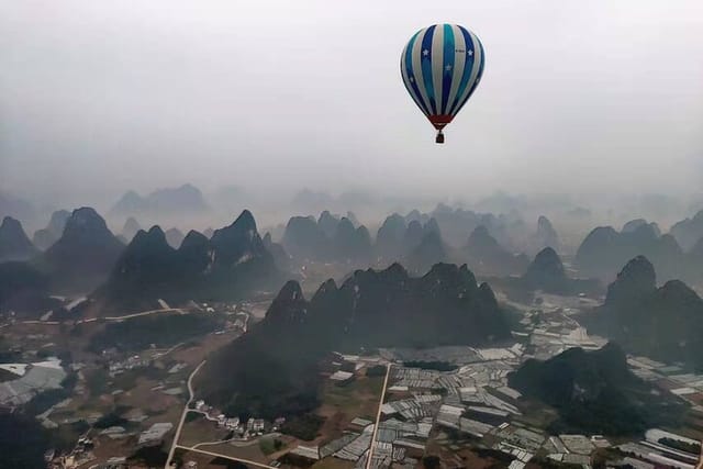 half-day-yangshuo-hot-air-ballooning-sunrise-private-tour_1