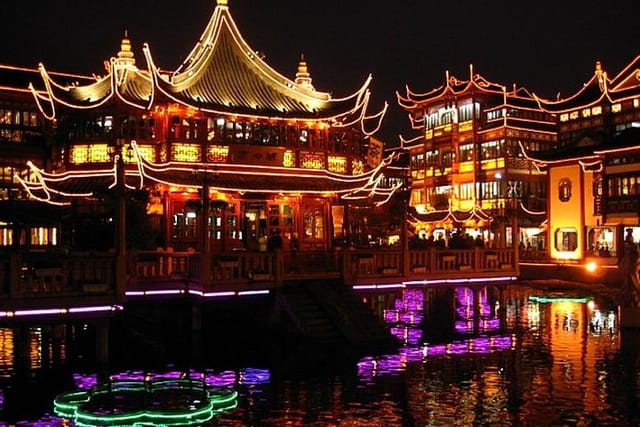 Yu garden in Night