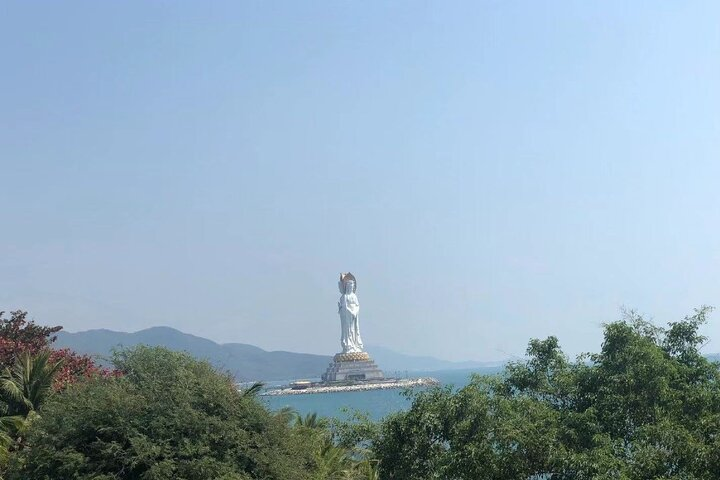 Private Day Tour in Sanya: Nanshan Cultural Tourism Zone and Luhuitou - Photo 1 of 7